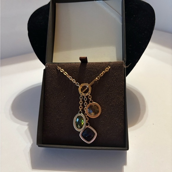 “Firenze” 14KT Rose Gold Filled 3 Stone Italian Necklace. - Picture 5 of 6